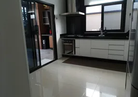 Foto 1 de Casa de Condomínio com 3 Quartos à venda, 250m² em Wanel Ville, Sorocaba