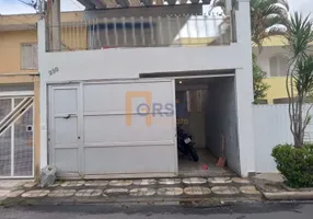 Foto 1 de Sobrado com 3 Quartos à venda, 170m² em Vila Oliveira, Mogi das Cruzes