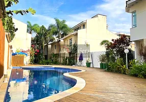 Foto 1 de Casa de Condomínio com 5 Quartos à venda, 155m² em Camburi, São Sebastião