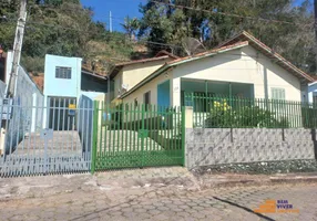 Foto 1 de Casa com 4 Quartos à venda, 210m² em Centro, São Luiz do Paraitinga