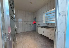 Foto 1 de Casa com 1 Quarto para alugar, 23m² em Vila Marieta, São Paulo