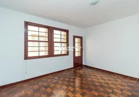 Foto 1 de Apartamento com 2 Quartos à venda, 59m² em Petrópolis, Porto Alegre