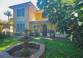 Foto 1 de Sobrado com 4 Quartos para venda ou aluguel, 617m² em Jardim América, São Paulo