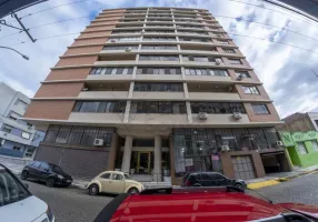 Foto 1 de Apartamento com 2 Quartos à venda, 94m² em Centro, Pelotas