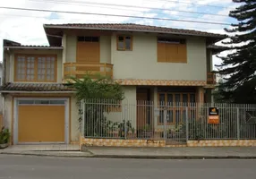 Foto 1 de Casa com 3 Quartos à venda, 496m² em Laranjinha, Criciúma