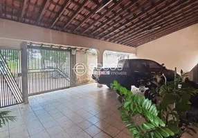 Foto 1 de Casa com 3 Quartos à venda, 170m² em Taiaman, Uberlândia