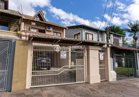 Foto 1 de Casa com 3 Quartos à venda, 197m² em Vila Assunção, Porto Alegre