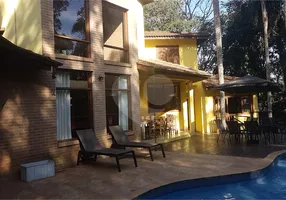 Foto 1 de Casa de Condomínio com 7 Quartos para venda ou aluguel, 500m² em Caraguata, Mairiporã