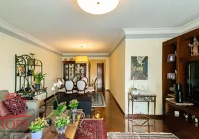Foto 1 de Apartamento com 4 Quartos à venda, 150m² em Moema, São Paulo