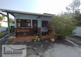 Foto 1 de Casa com 2 Quartos para alugar, 400m² em Conrado, Miguel Pereira