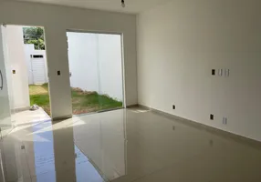 Foto 1 de Casa com 3 Quartos para alugar, 100m² em Guaratiba, Rio de Janeiro