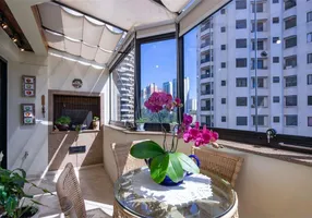 Foto 1 de Apartamento com 4 Quartos à venda, 184m² em Vila Andrade, São Paulo
