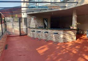 Foto 1 de Fazenda/Sítio com 2 Quartos à venda, 120m² em Parque Maracana, Cambé