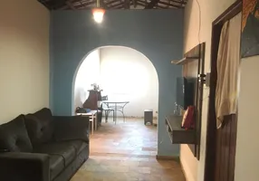 Foto 1 de Casa com 6 Quartos à venda, 430m² em Centro, Pirenópolis
