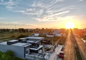 Foto 1 de Casa com 2 Quartos à venda, 73m² em Guarani, Capão da Canoa