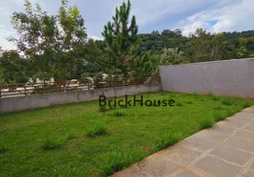 Foto 1 de Casa de Condomínio com 3 Quartos à venda, 280m² em Bairro do Cambará, São Roque