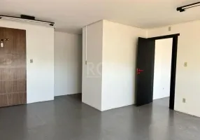 Foto 1 de Sala Comercial para alugar, 99m² em Floresta, Porto Alegre