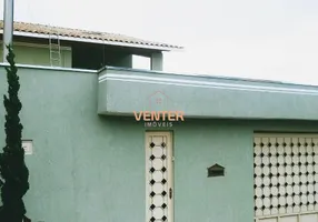 Foto 1 de Casa com 2 Quartos à venda, 250m² em Areao, Taubaté