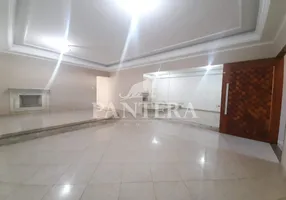 Foto 1 de Sobrado com 3 Quartos para alugar, 283m² em Vila Camilopolis, Santo André