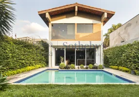 Foto 1 de Casa com 4 Quartos para alugar, 500m² em Moema, São Paulo