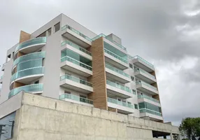 Foto 1 de Apartamento com 3 Quartos à venda, 120m² em Porto da Roca II Bacaxa, Saquarema