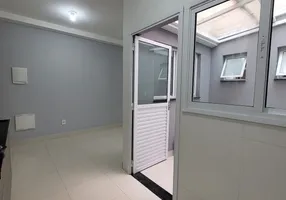 Foto 1 de Apartamento com 2 Quartos à venda, 48m² em Paraiso, Santo André