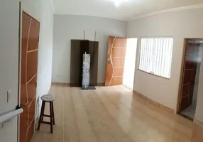 Foto 1 de Sobrado com 2 Quartos para venda ou aluguel, 90m² em Vila Guilhermina, Praia Grande