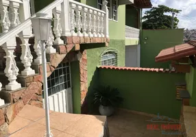 Foto 1 de Casa com 4 Quartos à venda, 360m² em Céu Azul, Belo Horizonte