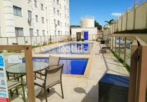 Foto 1 de Apartamento com 2 Quartos à venda, 48m² em Presidente Roosevelt, Uberlândia