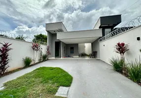 Foto 1 de Casa com 3 Quartos à venda, 166m² em Vila Bom Sucesso, Senador Canedo