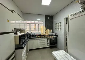 Foto 1 de Apartamento com 3 Quartos à venda, 80m² em Parque Industrial, São José dos Campos