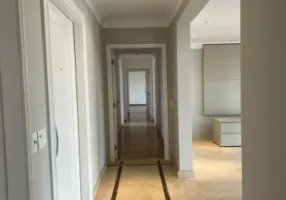 Foto 1 de Flat com 4 Quartos para alugar, 238m² em Brooklin, São Paulo