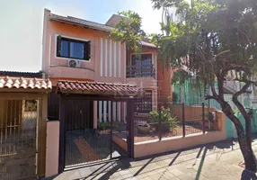 Foto 1 de Casa com 3 Quartos à venda, 315m² em Cavalhada, Porto Alegre