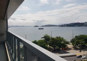 Foto 1 de Apartamento com 4 Quartos à venda, 134m² em Charitas, Niterói