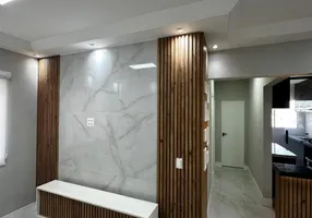 Foto 1 de Apartamento com 2 Quartos à venda, 56m² em JARDIM MARINA, Embu das Artes
