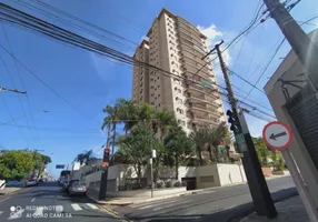 Foto 1 de Apartamento com 3 Quartos para alugar, 115m² em Centro, Araraquara