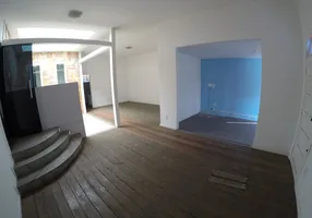 Foto 1 de Casa com 2 Quartos à venda, 200m² em Castelo, Belo Horizonte