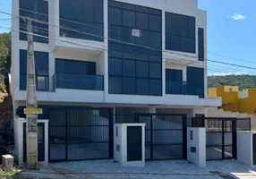 Foto 1 de Casa com 2 Quartos à venda, 163m² em Bombas, Bombinhas