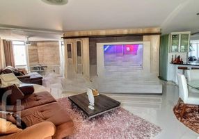 Foto 1 de Apartamento com 3 Quartos à venda, 231m² em Canasvieiras, Florianópolis