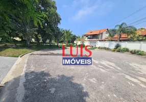 Foto 1 de Lote/Terreno à venda, 180m² em Camboinhas, Niterói