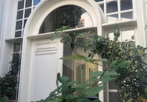 Foto 1 de Casa com 4 Quartos à venda, 500m² em Butantã, São Paulo