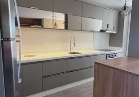 Foto 1 de Apartamento com 2 Quartos à venda, 100m² em Centro, Florianópolis