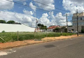 Foto 1 de Lote/Terreno à venda, 660m² em Santa Mônica, Uberlândia