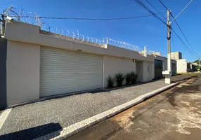 Foto 1 de Casa com 3 Quartos à venda, 181m² em Residencial Drummond, Ituiutaba