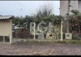 Foto 1 de Casa com 3 Quartos à venda, 144m² em Vila Nova, Porto Alegre