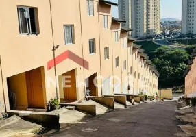 Foto 1 de Casa de Condomínio com 2 Quartos à venda, 80m² em Vila Falchi, Mauá