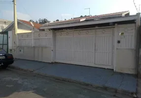 Foto 1 de Casa com 2 Quartos à venda, 180m² em Centro , Tremembé