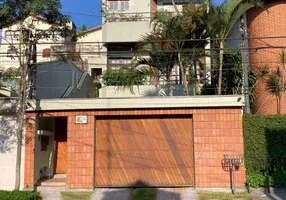 Foto 1 de Sobrado com 3 Quartos à venda, 324m² em Campestre, Santo André