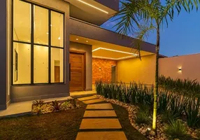 Foto 1 de Casa com 4 Quartos à venda, 360m² em Portal do Sol, Lagoa Santa