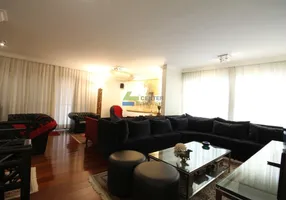 Foto 1 de Apartamento com 3 Quartos à venda, 220m² em Vila Mariana, São Paulo